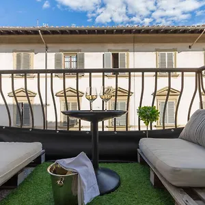We Terrace Apartment Florence